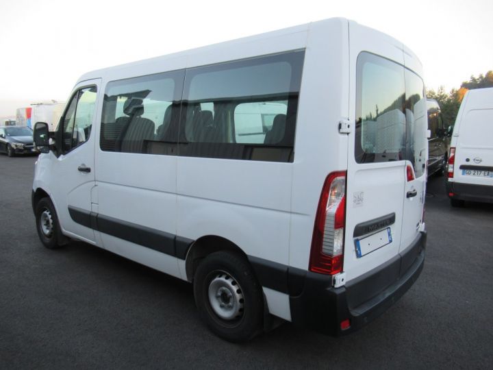 Fourgon Renault Master Minibus L1H1 DCI 145 TPMR (2 FAUTEUILS ROULANTS)  - 4