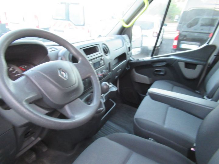 Fourgon Renault Master Minibus L1H1 DCI 145 TPMR (2 FAUTEUILS ROULANTS)  - 5