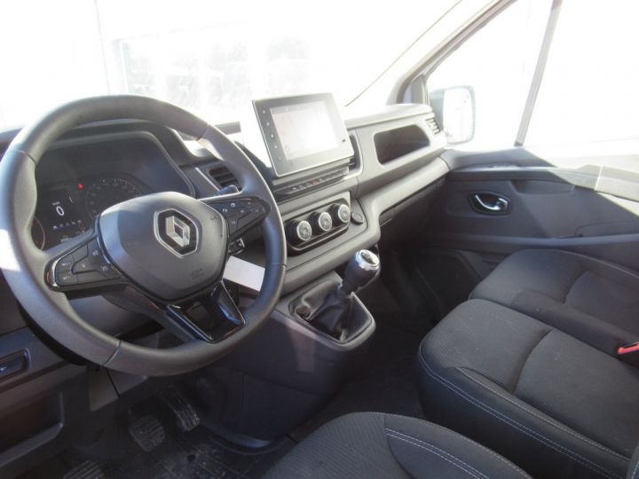 Furgón Renault Trafic Furgón L2H1 DCI 130  - 5