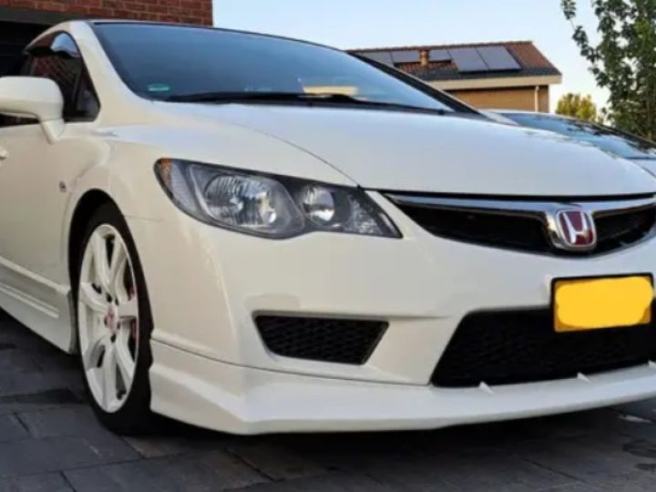 Honda Civic Type-R fd2 volant a droite blanc - 1