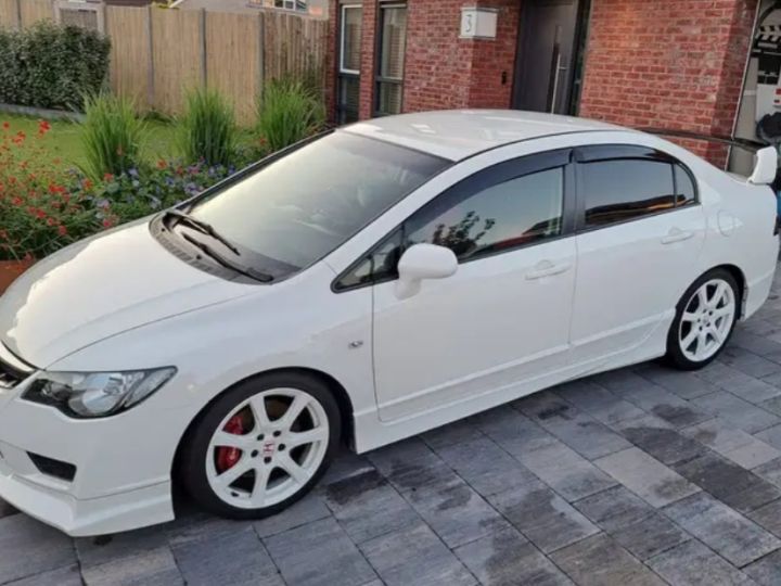 Honda Civic Type-R fd2 volant a droite blanc - 2