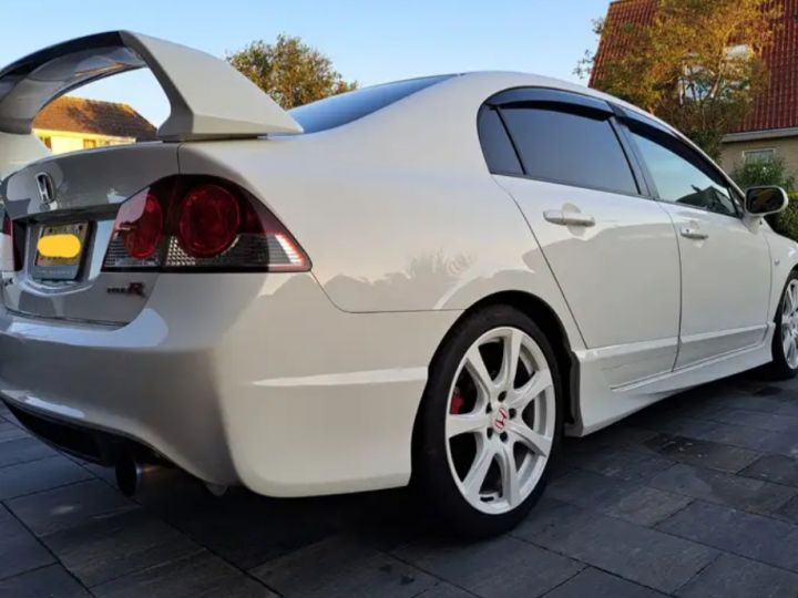 Honda Civic Type-R fd2 volant a droite blanc - 6