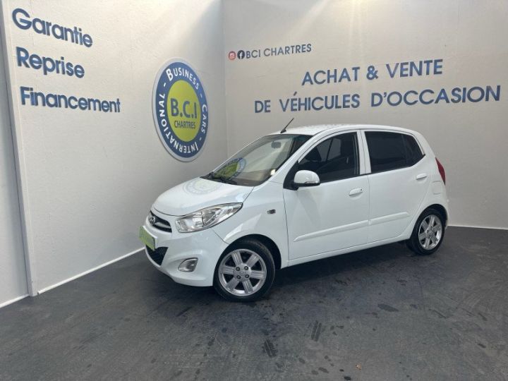 Hyundai i10 1.1 BASE Blanc - 1