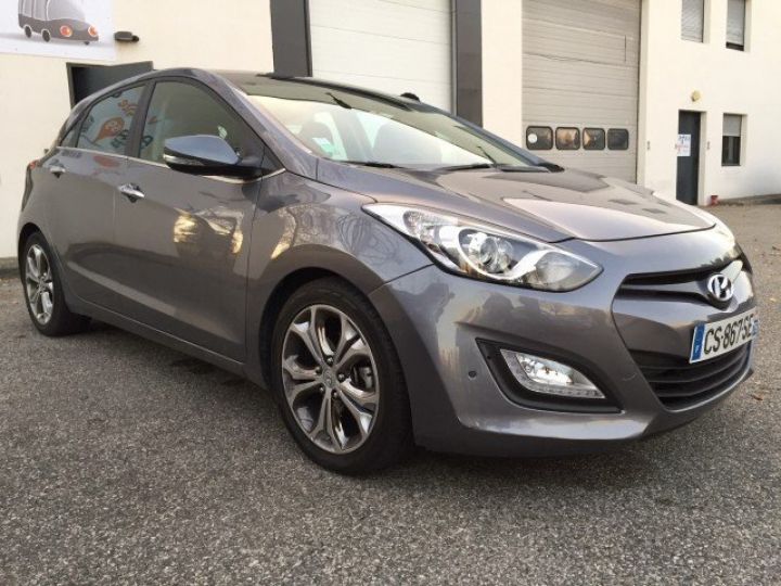 Hyundai i30 1.6 CRDI 128CV PACK PREMIUM BVA     Diesel GRIS METAL - 1