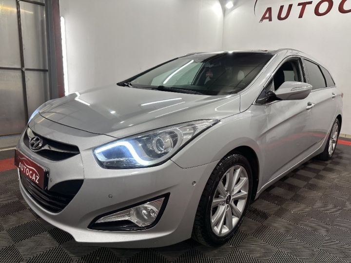 Hyundai i40 1.7 CRDi 136 Pack Premium Gris Clair - 3