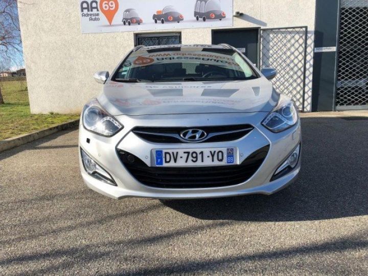 Hyundai i40 SW 1.7 136cv BVA PREMIUM PACK      Diesel GRIS METAL - 2