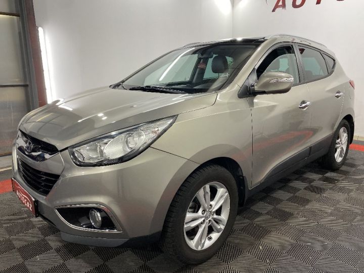 Hyundai ix35 1.7 CRDi 115 2WD Pack Premium Beige - 3