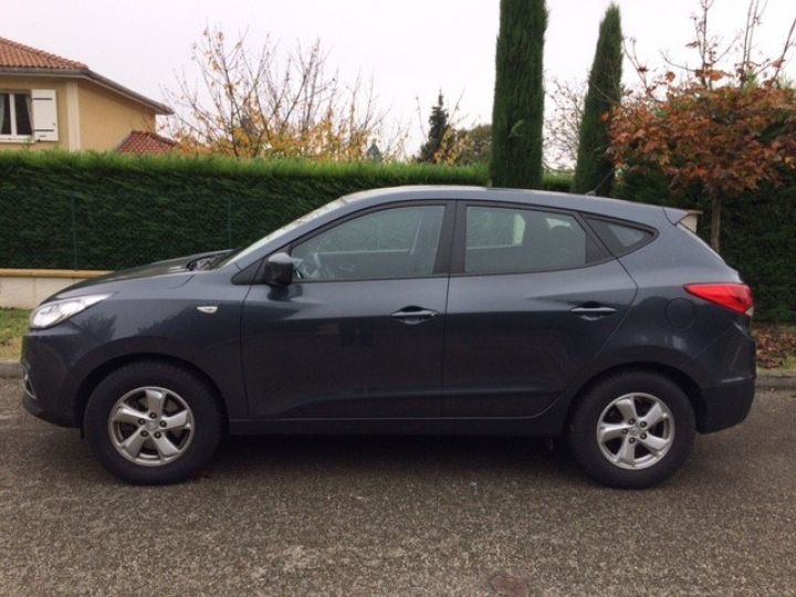 Hyundai ix35 2.0 CRDI 136CV PACK CONFORT     Diesel GRIS FONCE METAL - 2