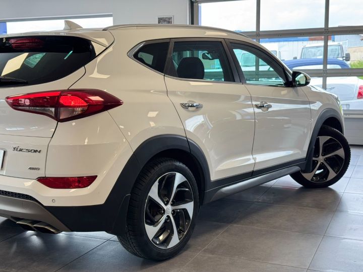 Hyundai Tucson 1.6 CRDI 136 PREMIUM blanc verni - 7