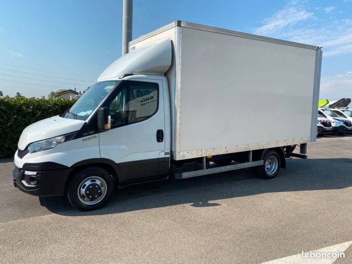 Iveco Daily 35c15 caisse 20m3 hayon  - 5