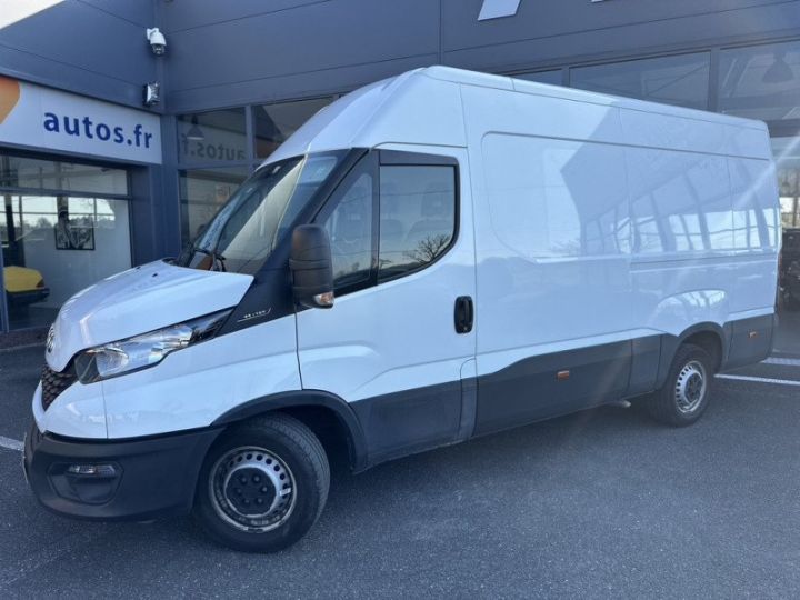 Iveco Daily 35S FG 35S14 SV12 Blanc - 1