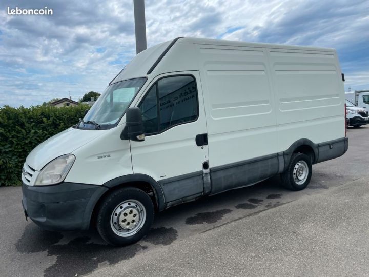 Iveco Daily 35s12 fourgon l2h2  - 2