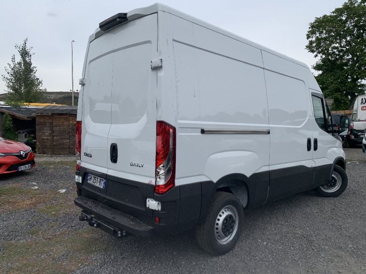 Iveco Daily 35S14 V11 L2H2 BV6 PACK EVO TARIF H.T Blanc - 2