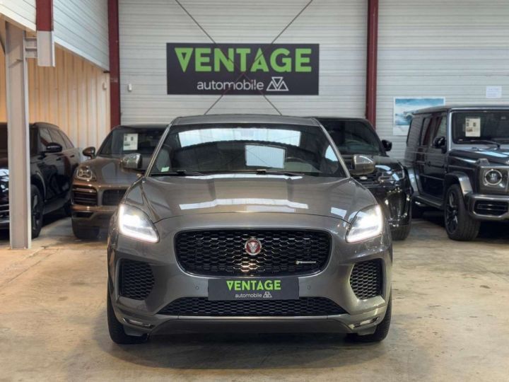 Jaguar E-Pace 2.0 D - 150 ch AWD BVA R-Dynamic Chequered Flag Gris - 17