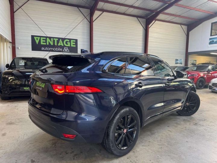 Jaguar F-Pace 2.0 D - 180 ch AWD BVA8 R-Sport Bleu - 23