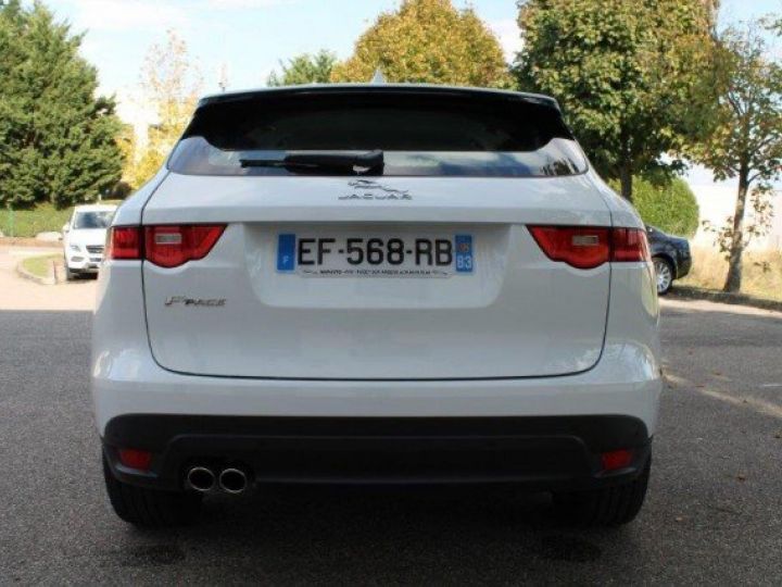 Jaguar F-Pace 2.0 D 180cv PRESTIGE     Diesel BLANC - 22