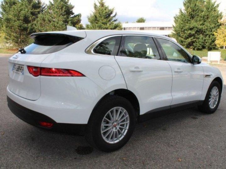 Jaguar F-Pace 2.0 D 180cv PRESTIGE     Diesel BLANC - 23