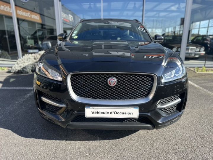 Jaguar F-Pace 2.0D 240CH R-SPORT 4X4 BVA8 Inconn - 12