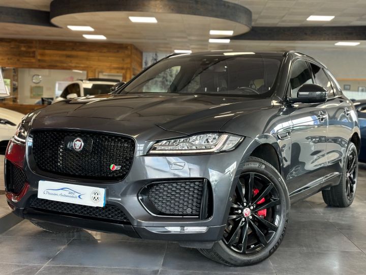 Jaguar F-Pace 3.0 V6 D 300 19CV S4X4 BVA8 Gris Foncé Metal - 1