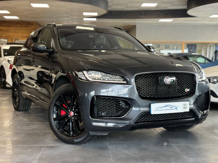 Jaguar F-Pace 3.0 V6 D 300 19CV S4X4 BVA8 Gris Foncé Metal - 3