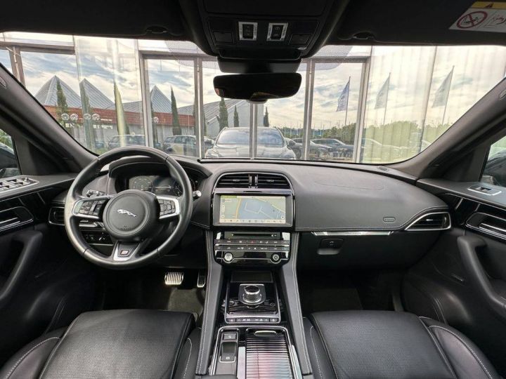 Jaguar F-Pace F PACE 25d R-Sport AWD|Meridian|Panorama Noir - 16