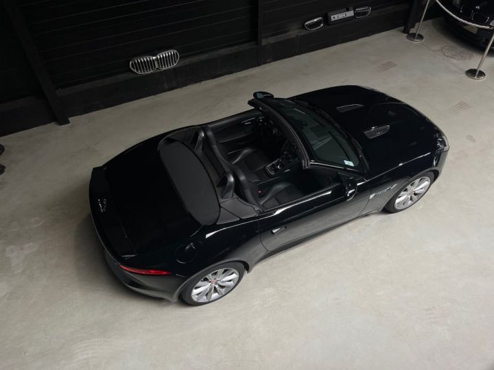 Jaguar F-Type CABRIOLET V6 3L Essence Suralimente 340 ch BVA8 Noir - 17