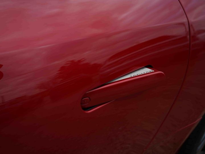 Jaguar F-Type Cabriolet V8 S 495 Ch - 920 €/mois - Caméra, Meridian Surround 770 W, Sièges Chauffants, Accès Sans Clé, ... - Etat EXCEPTIONNEL - Gar. 12 Mois Italian Racing Red Métallisé - 22