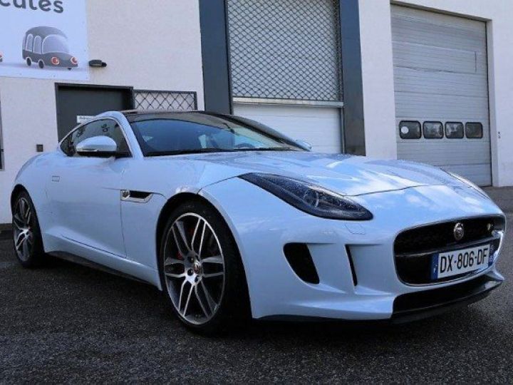 Jaguar F-Type COUPE 5.0 V8 R AWD 551CV BVA8     Essence BLANC - 1