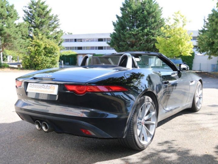 Jaguar F-Type F TYPE Cabriolet V6 3L Essence Suralimenté 340 ch BVA8 INC. - 16