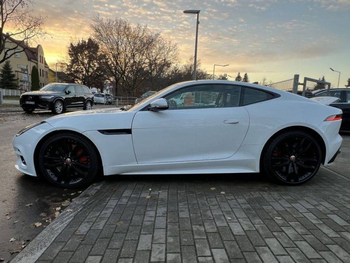 Jaguar F-Type F type Coupé R AWD*PANO*ECHAPPEMENT SPORT* Blanc - 2