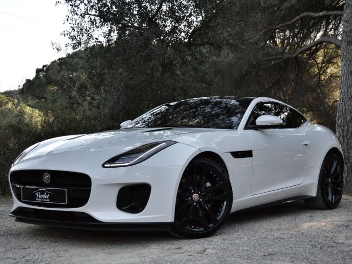 Jaguar F-Type MAGNIFIQUE ET RARE JAGUAR F-TYPE FACELIFT 3.0 V6 SC 340ch R-DYNAMIC BOITE MECANIQUE PACK BLACK 20 Blanc Fuji - 8