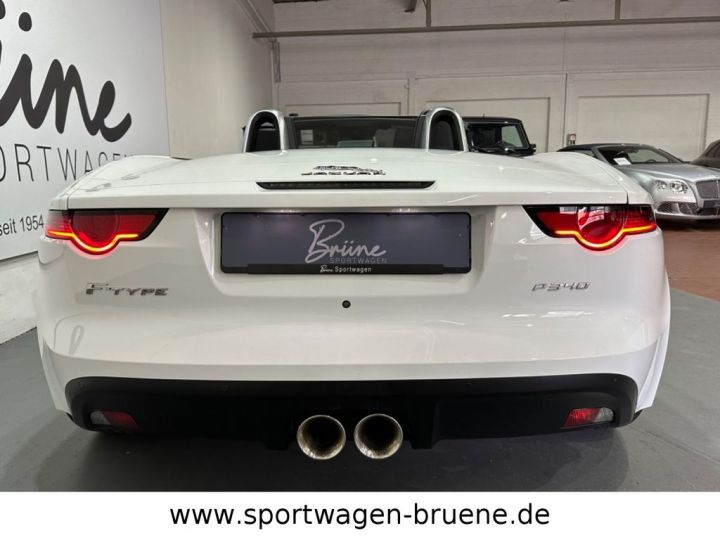 Jaguar F-Type V6 3.0L 340 Système d'échappement actif (Sport) avec commande de clapet Son Méridian Garantie 12 mois Prémium Blanche - 11