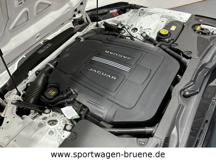 Jaguar F-Type V6 3.0L 340 Système d'échappement actif (Sport) avec commande de clapet Son Méridian Garantie 12 mois Prémium Blanche - 15