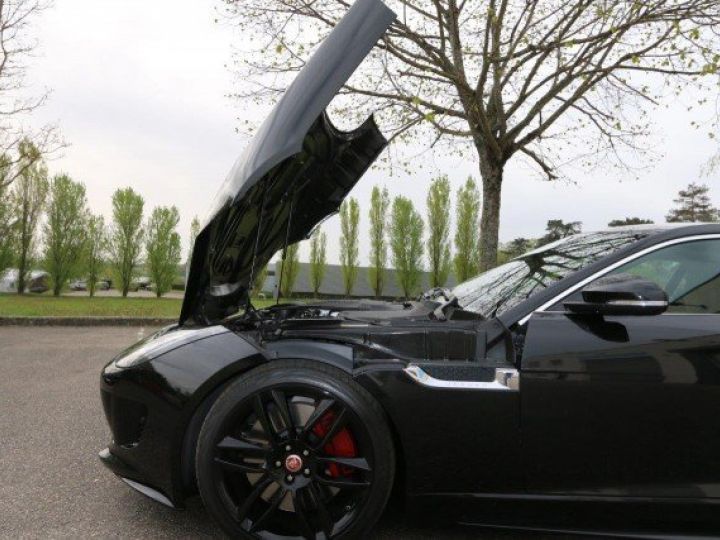 Jaguar F-Type V8 5.0 550CV BVA     Essence NOIR - 37