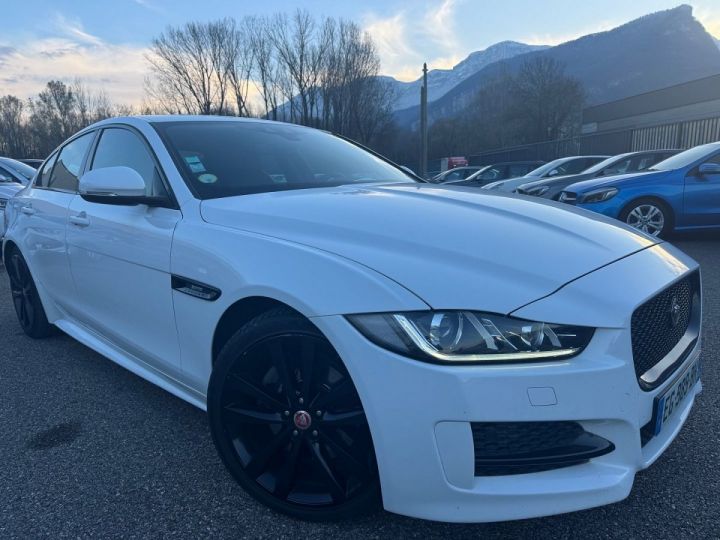 Jaguar XE 2.0D 180CH R-SPORT BVA8 Blanc - 6