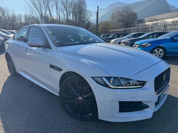 Jaguar XE 2.0D 180CH R-SPORT BVA8 Blanc - 10