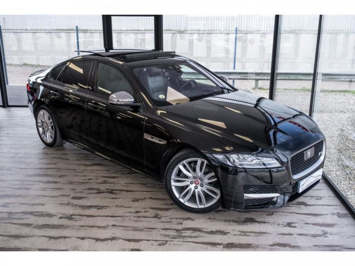 Jaguar XF 2.0D 180CH R-SPORT BVA NOIR - 8