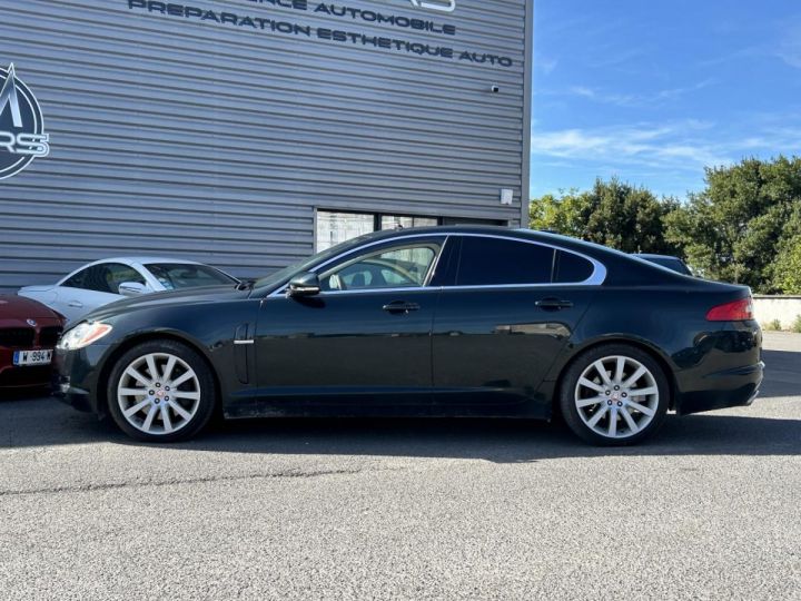 Jaguar XF 3.0D V6 S Portfolio Vert foncé - 8