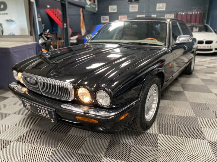 Jaguar XJ X300 Noir - 3