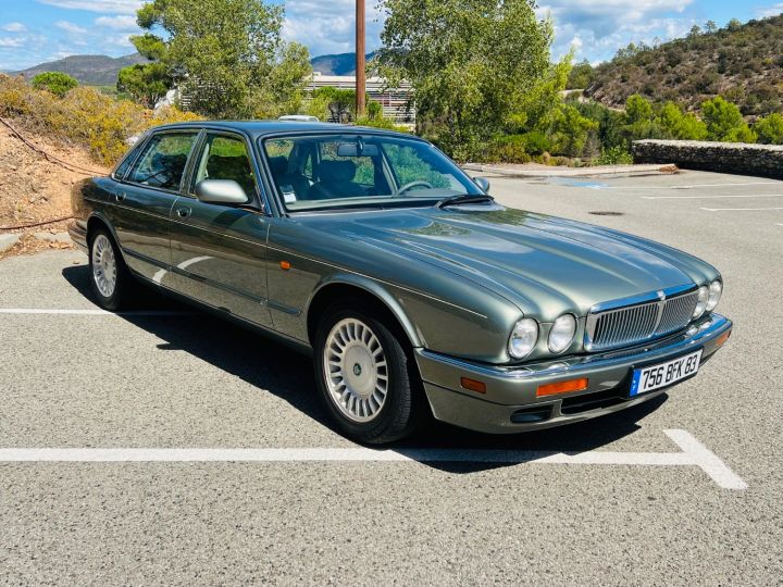 Jaguar XJ12 JAGUAR XJ 12 6.0 BVA Gris - 1