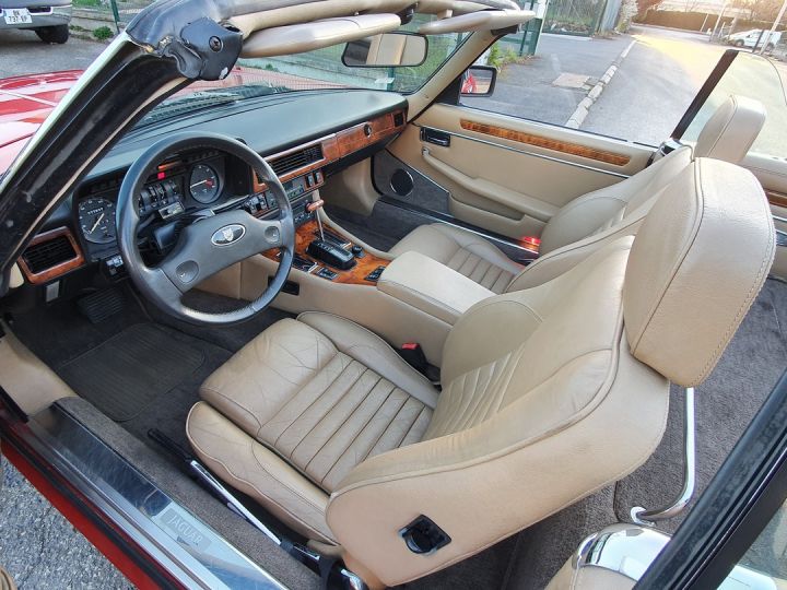 Jaguar XJS CONVERTIBLE V12 HE  - 10