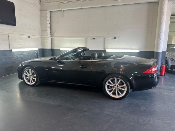 Jaguar XK 5.0 V8 385ch Black Cherry - 3