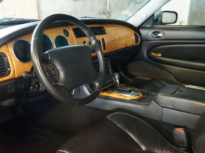 Jaguar XK8 4.2 v8 304cv cabriolet victory edition  - 6
