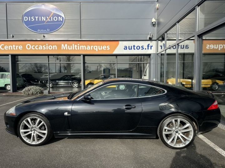 Jaguar XK8 COUPE 4.2 V8 Noir - 3