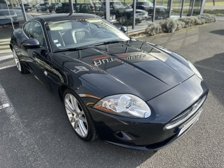 Jaguar XK8 COUPE 4.2 V8 Noir - 8