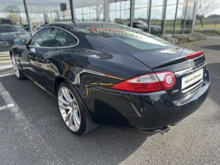 Jaguar XK8 COUPE 4.2 V8 Noir - 9