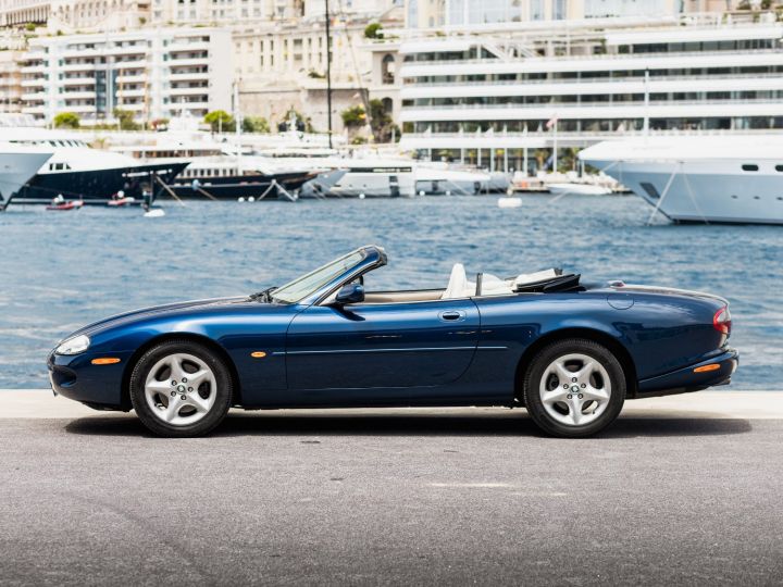 Jaguar XK8 V8 294 CV BVA CABRIOLET - MONACO Bleu Metal - 6