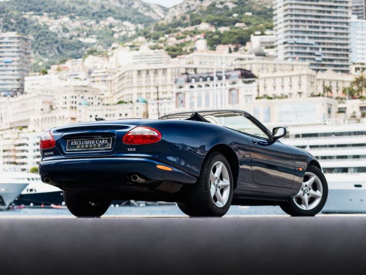 Jaguar XK8 V8 294 CV BVA CABRIOLET - MONACO Bleu Metal - 39