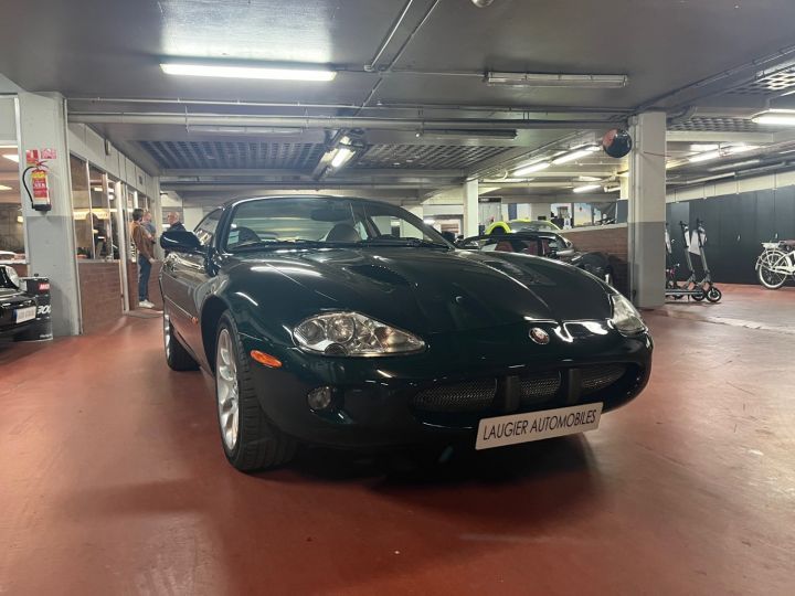 Jaguar XKR Coupé 4.0 BVA V8 XKR Vert - 6