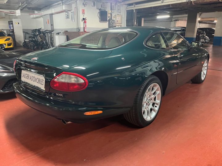 Jaguar XKR Coupé 4.0 BVA V8 XKR Vert - 7